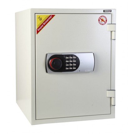 Safe 40/SE for sale in Larnaca, Cyprus