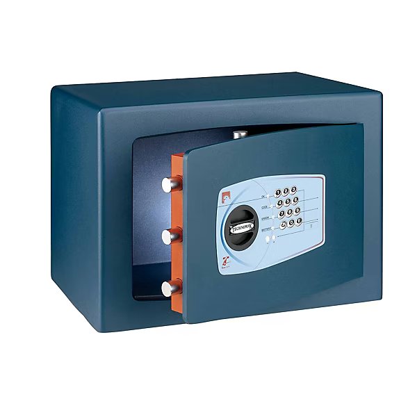 Safe GMT/5P for sale in Larnaca, Cyprus