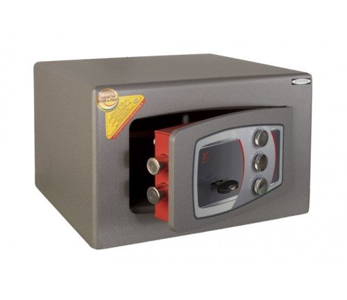 Safe DMD/3 for sale in Larnaca, Cyprus