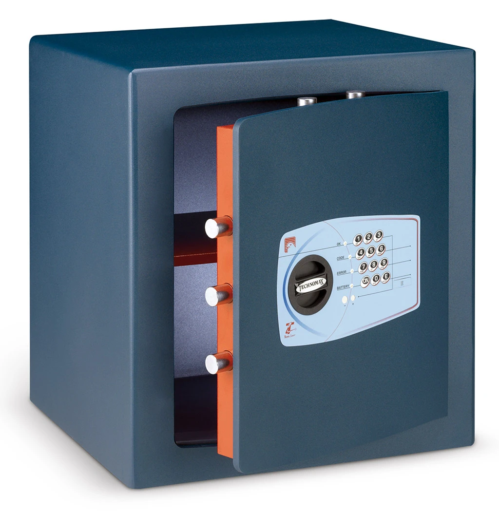 Safe GMT/7P for sale in Larnaca, Cyprus